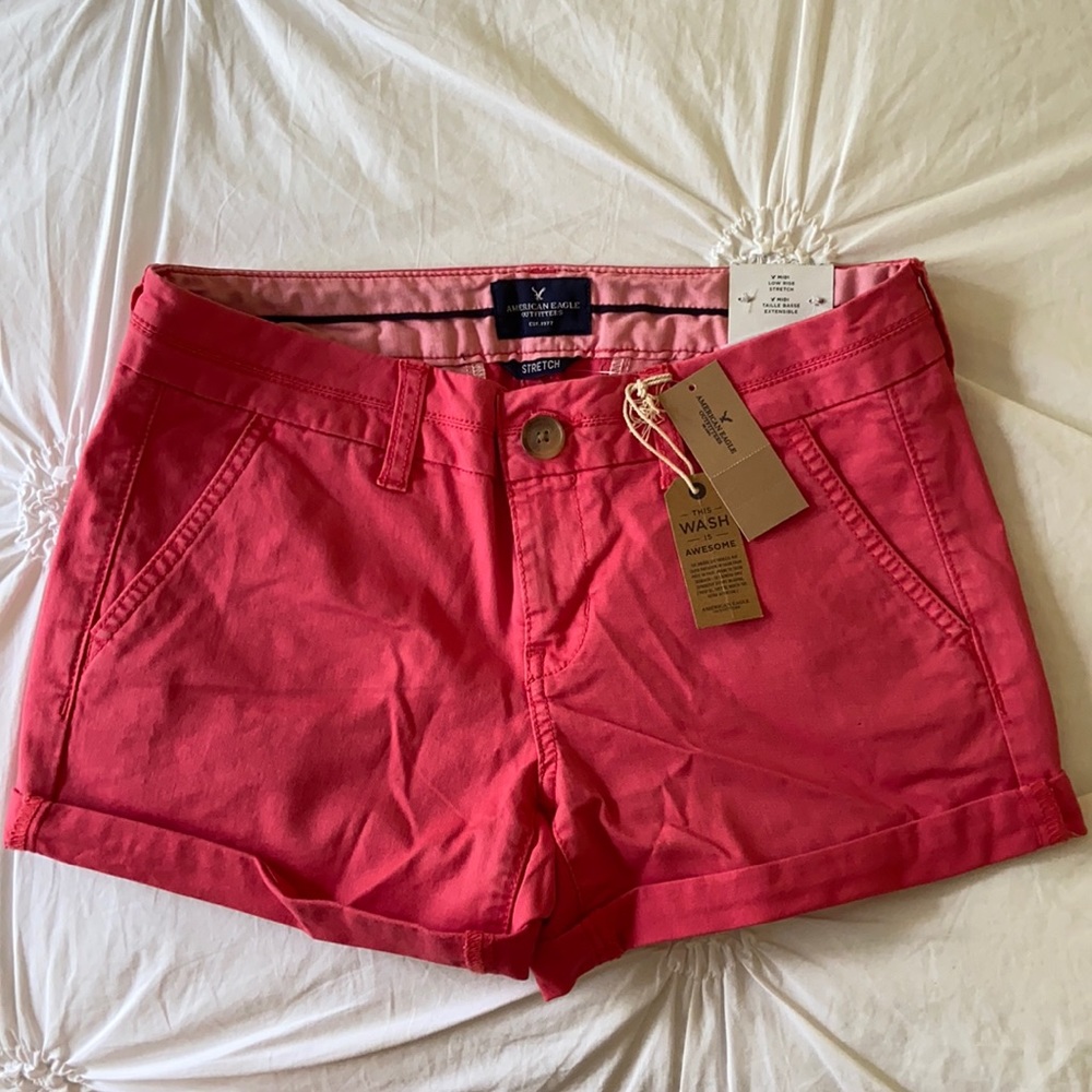 American Eagle Midi- Low rise stretch shorts